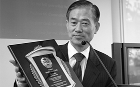 Dr. Jang founded Olivet University